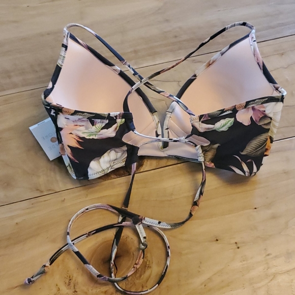 Grey Floral Bikini Top - Picture 2 of 4